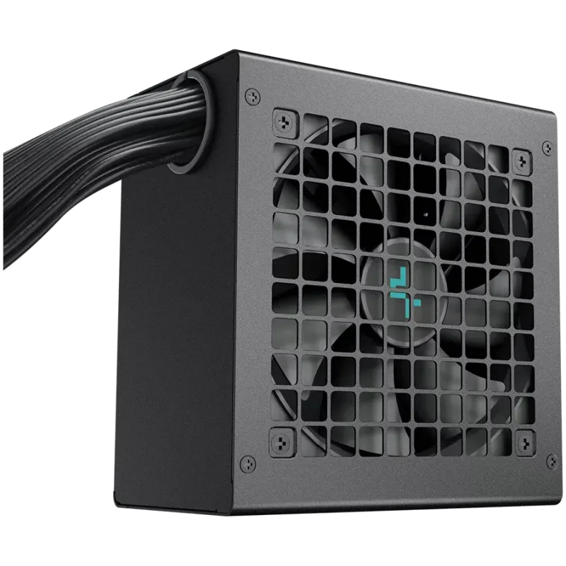 DeepCool PN750-D, 750W, 80 Plus GOLD, ATX12V V3.1, Sleeved Black Cables, 16P 450W Cable, Hydro Bearing, 120mm Fan, 150x140x86mm 