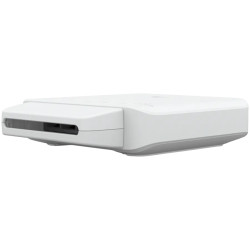 UBIQUITI Flex (4) GbE PoE+ ports (1) GbE PoE++ input port for power 46W PoE availability* PoE++ input 20W PoE availability PoE+ 