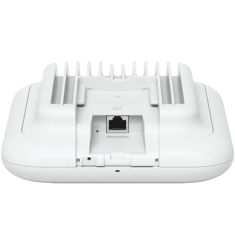 Ubiquiti U7-Outdoor All-weather WiFi 7 AP with 4 spatial streams, an integrated directional super antenna, and versatile mountin