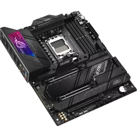 ASUS ROG STRIX X670E-E GAMING WIFI AM5 ATX MB 4xDIMM DDR5 4xM.2 6xSATA - 6